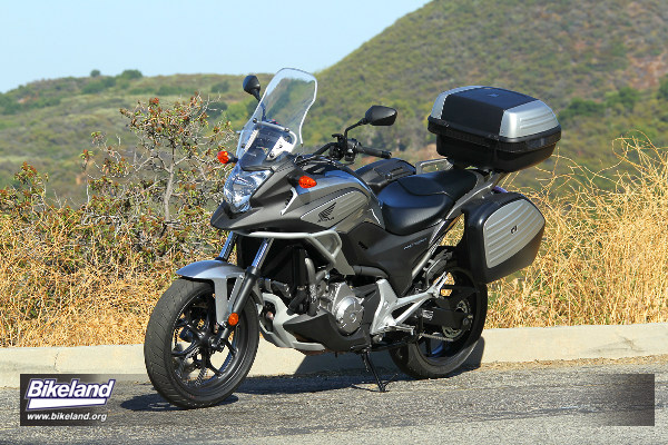 nc700x-11