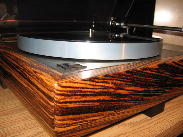 Linn LP-12 with solid wood Zebrano plinth, Macasar Ebony feets