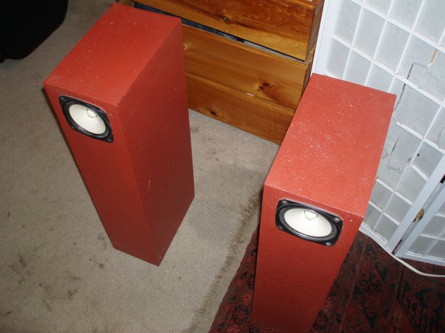 Horns - Brick colored, you can see the scratch on the side of the left speaker