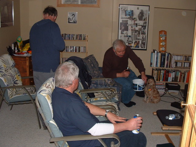 B A A S 04 09.jpg - OK Guys, this ain't "musical chairs".....let's do some serious listening!