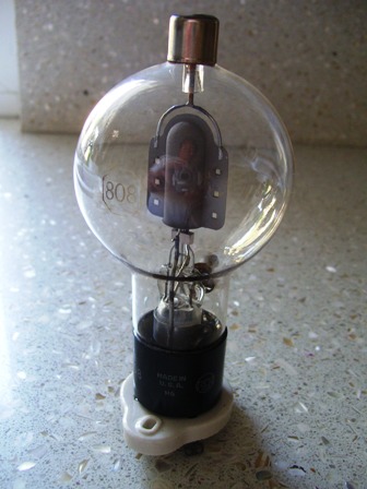 808 single tube 002