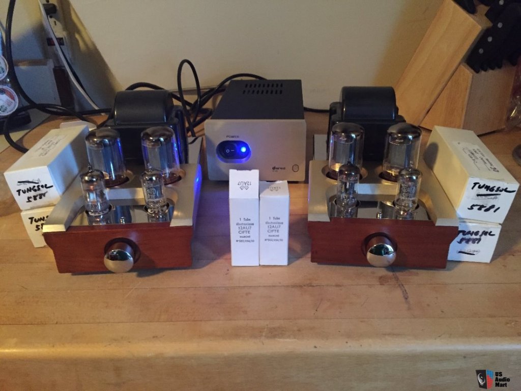 1133262-dared-vp 20-very-good-cosmetic-condition-with-over-200-worth-of-newer-nos-tubes