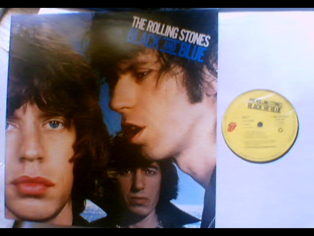Stones: Black & Blue