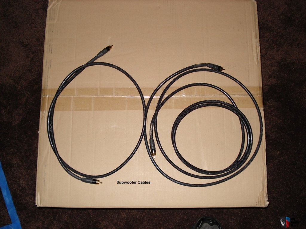 1085156-signal-cable-rca-interconnects-and-speaker-cables