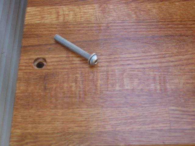 Hardware to bolt top shelf into 8020 uprights, sourced from boltsdepot.com.