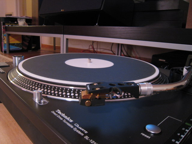 KAB modified: 
Tonearm Fluid Damper
Tonearm Rewire with Cardas wire 
External RCA Phono Plate