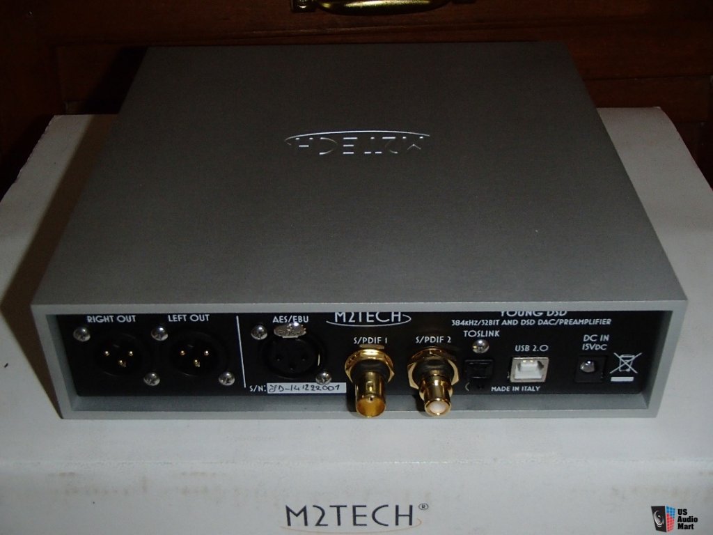 1317699-m 2tech-young-pcmdxddsd-dac-preamp-and-mcru-power-supply