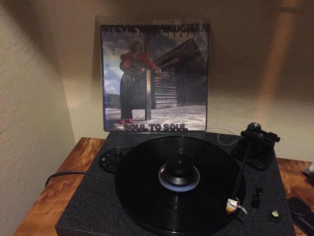 Stevie Ray Vaughan Soul to Soul (2)