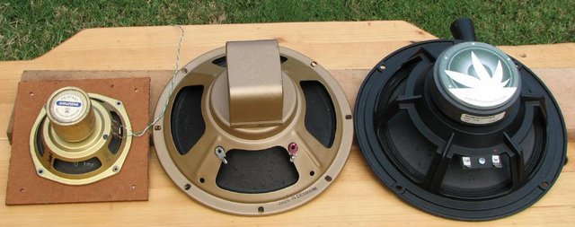 3 drivers back - Grundig tweeter - Danish 8" fullrange (alnico) and Hemp Acoustic FR 8c
Some drivers I've tried and liked for open baffle work.