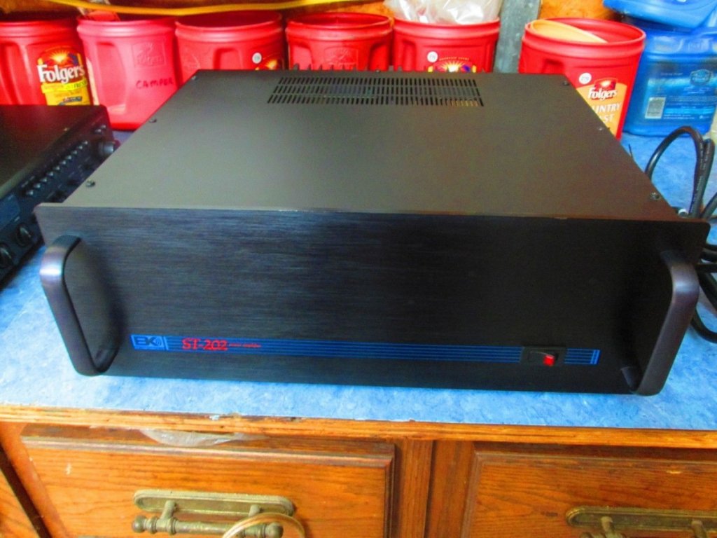 b&K st202 a
