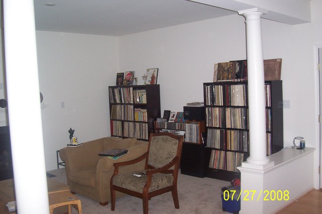 LP racks 005