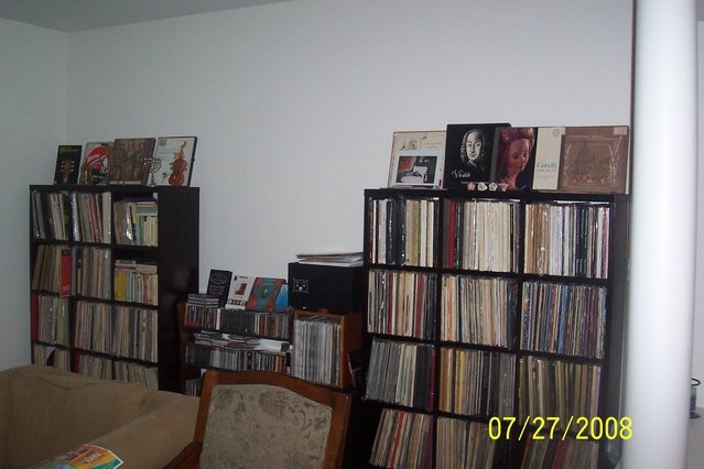 LP racks 003