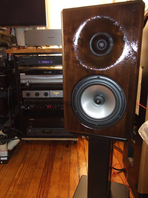 SP Tech Mini makes an appearance - here is Chris' Mini wit stand.