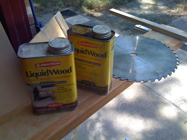 Good glue, good blades mmmmm