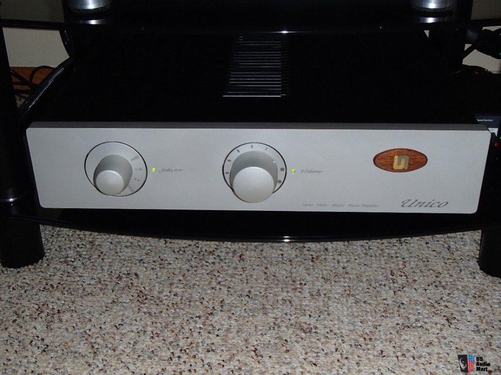 1437878-unison-research-unico-hybrid-tube-integrated-pcx-level-2-mods