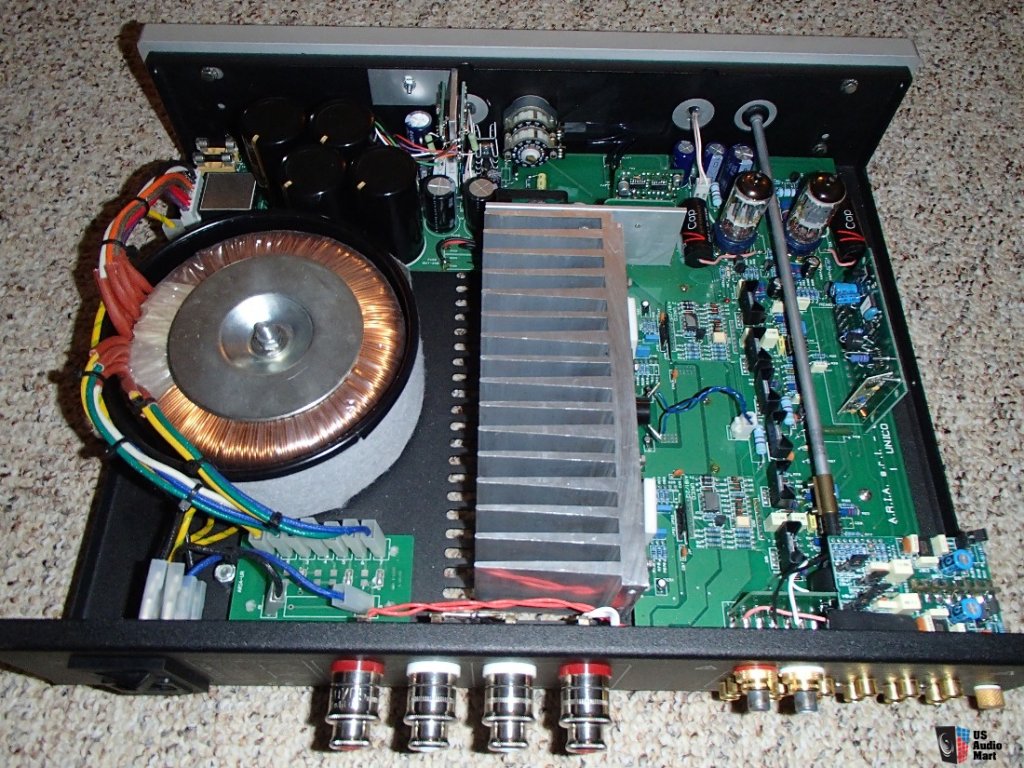 1437883-unison-research-unico-hybrid-tube-integrated-pcx-level-2-mods