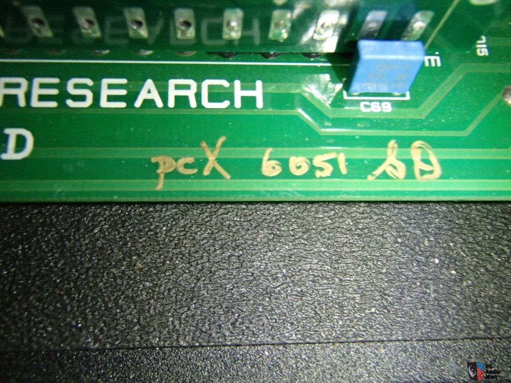 1437886-unison-research-unico-hybrid-tube-integrated-pcx-level-2-mods
