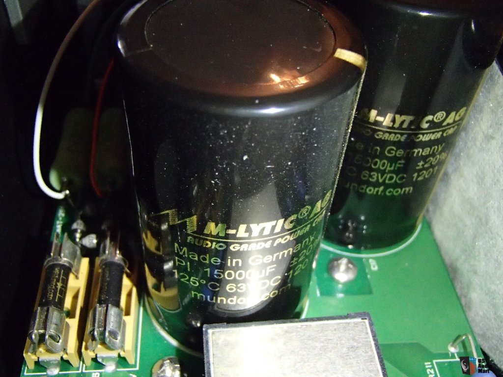 1437887-unison-research-unico-hybrid-tube-integrated-pcx-level-2-mods