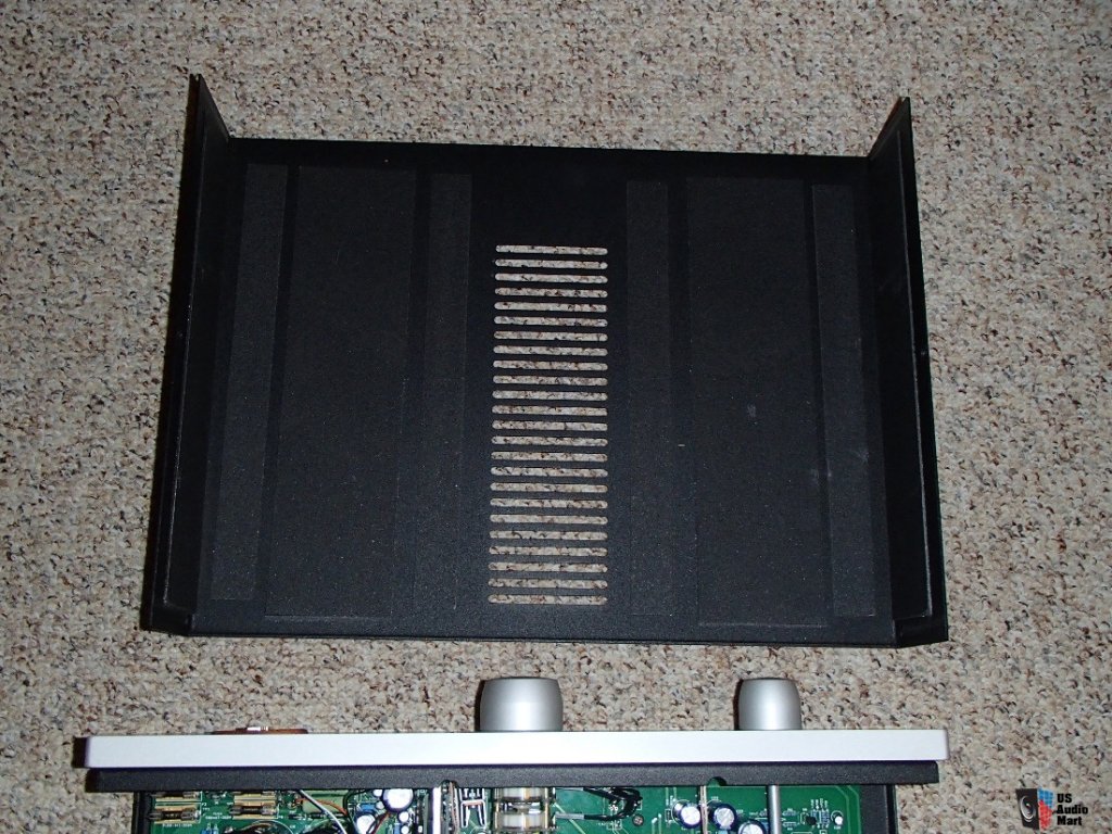 1437890-unison-research-unico-hybrid-tube-integrated-pcx-level-2-mods
