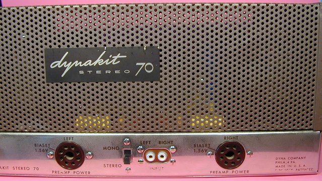 "Don't Call Me 'Dimples'!" - Complete - Here is our second Stereo 70 project "Don't Call Me 'Dimples'!" Notice the "Dynakit" logo, rather than a "Dynaco" sticker. This amplifier began life in 1962 or 1963 (according to the transformer date codes). This was originally a kit version of the amplifier. Notice the difference in the tube cage/cover. It has a slightly "coarser" hole structure than later models.