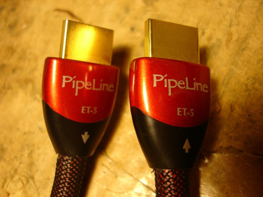 Pipeline ETS-5 HDMI 8Ft Cable--01