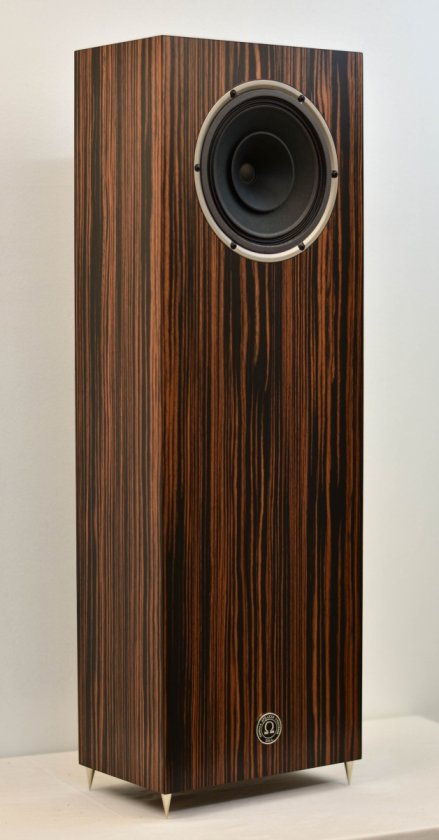 Omega Speakers Junior 8 XRS Ebony 6