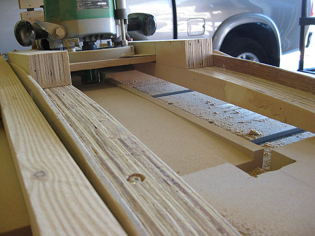 IMG 0257.JPG - The last Â½" still to cut.