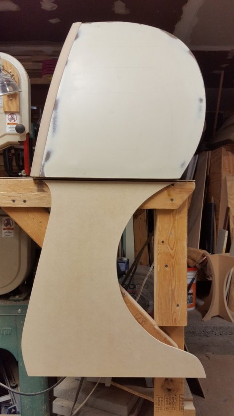New Aurora plinth-free stand
