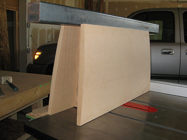 IMG 0270.JPG - The urgent action of glue up did not allow me the time to take a picture, so this is a staged reenactment.