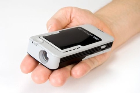 3m pocket projector