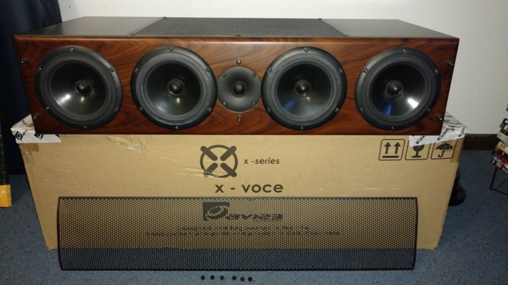 X-Voce center channel speaker