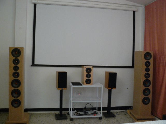 APEX III front view 2
