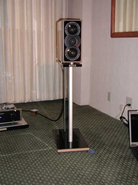 Acapella speakers