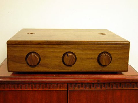 Black Walnut Putity Extreme - Fully balanced dual mono tube linestage