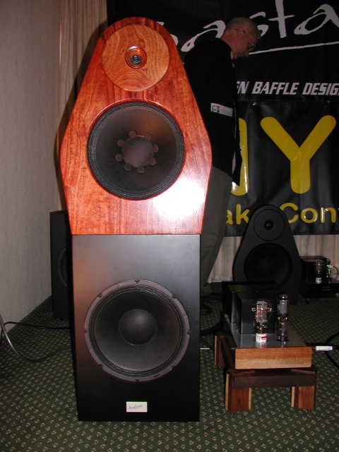 Bastanis Prometheus speaker