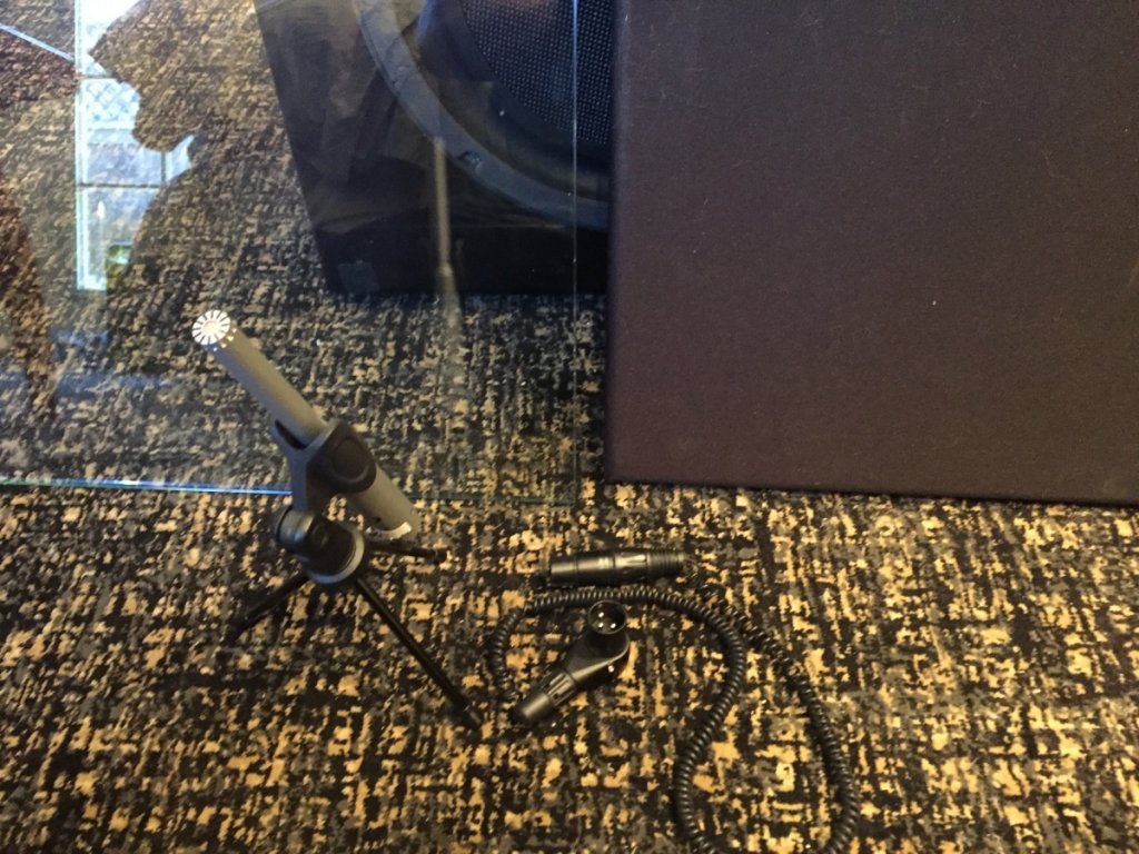 Grille, glass & mic / stand / cabling.