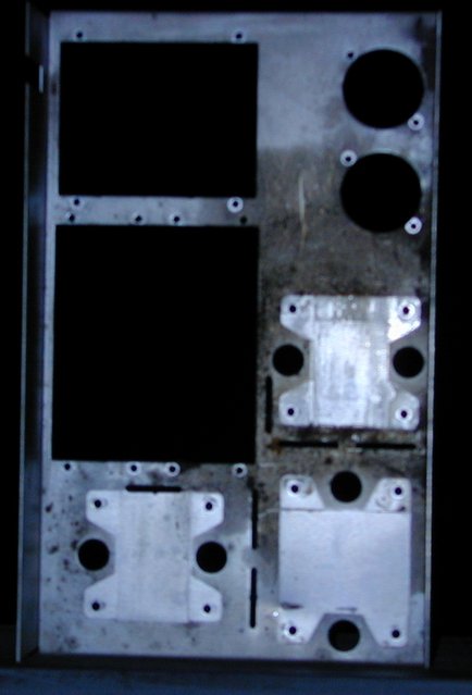 SCA-35 - reclaimed chassis - BEFORE cleaning - Here is a picture of our "donor" chassis before cleaning. Looks pretty nasty, doesn't it? It WILL look MUCH better!