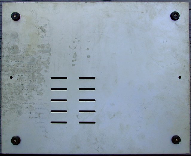 SCA-35 - Bottom of Bottom Panel before cleaning - Here is the bottom of the Bottom Panel before cleaning. Pretty nasty!