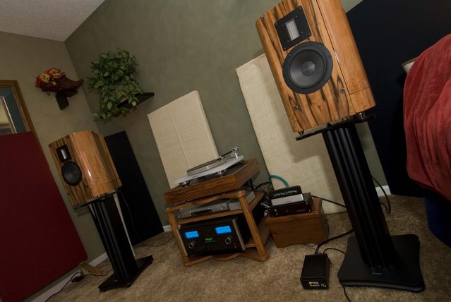 A second shot of Ryans latest Speakers