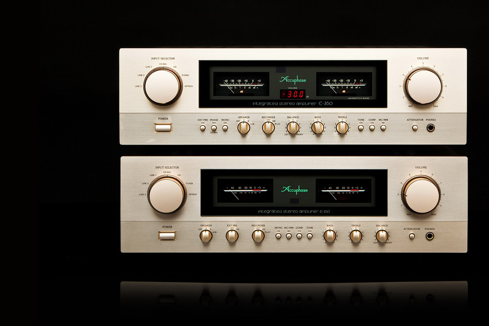 ACCUPHASE