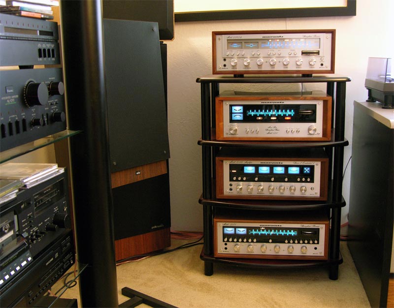 marantz corner