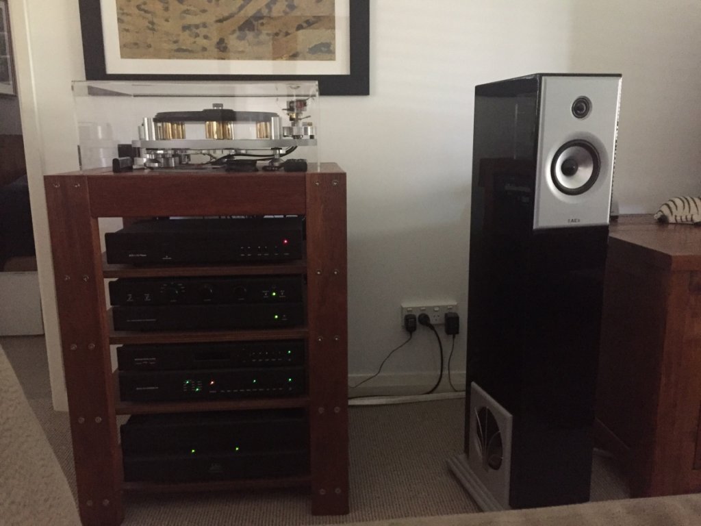 System: BCD1, BDP2, BDA3, BP26, 4BSST, Michell Gyrodec, Project Tube Phonostage, Acoustic Energy speakers and Analysis Plus and Audioquest cables.