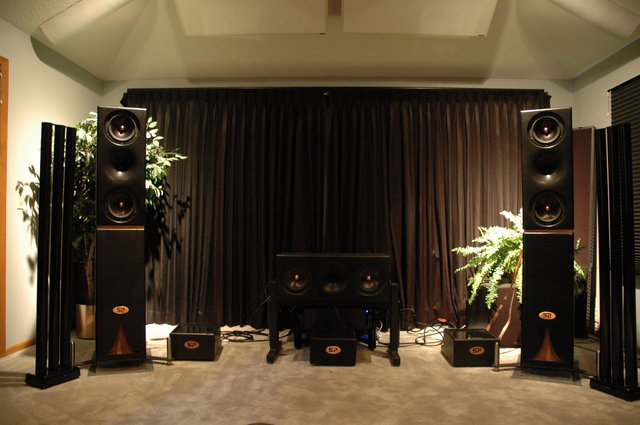 Nov 20, 2008 setup: showing Sistrum Sp101 speaker stands. Monoblock Spectrons behind center channel; center channel amp in view - Demoing Elrod remote sense cables....10 ft length, a bit messy right now