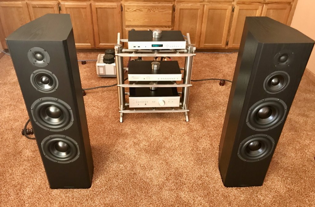 Both Speakers wo/grills