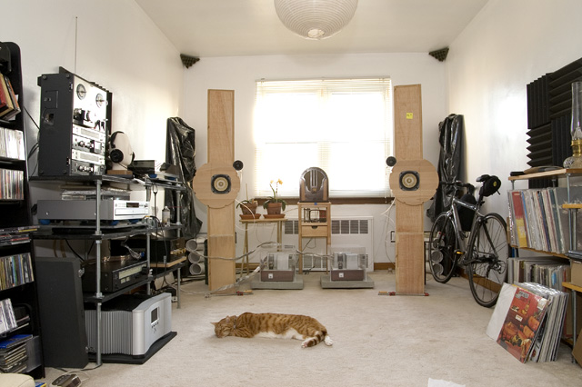 March '06. Here is picture of my new room. Bigger than previous room at the old apartment. Notice the room tuning device sleeping on the carpet.