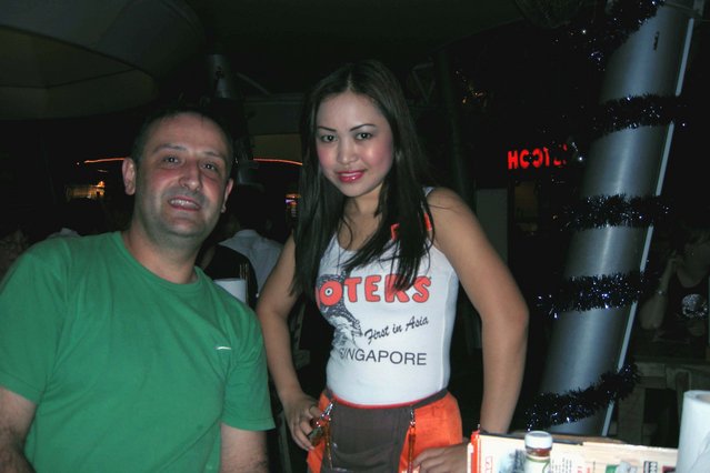 Hooters in Singapore