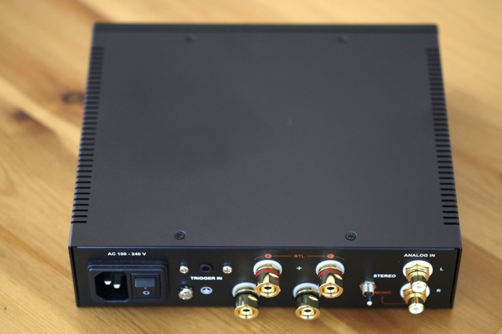 STA-6 Rear