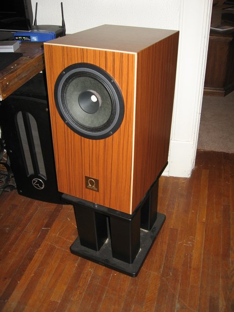 Right Speaker, Right Side