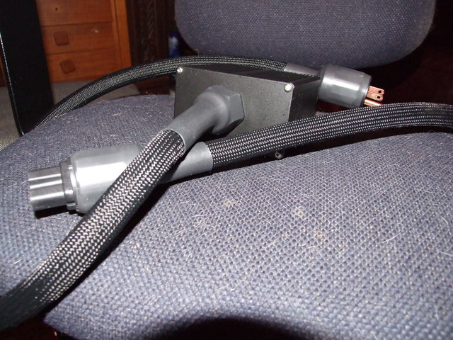 Another version of PK cables - Paul's cable version with built in conditioner.