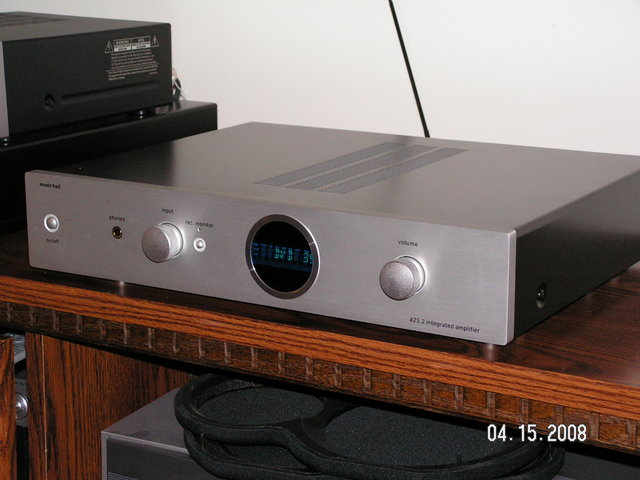 Music Hall a25.2 integrated amp - healthy 50 wpc @ 8 ohm.